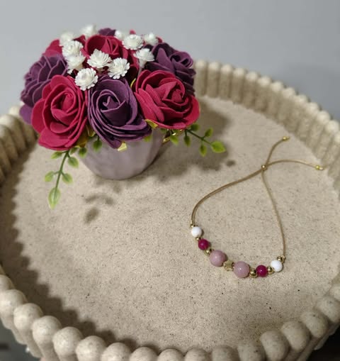 Mini bukiet z regulowaną bransoletką